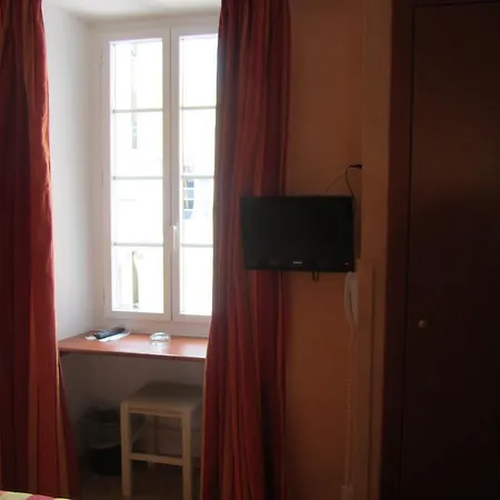 Отель Hotel Athena