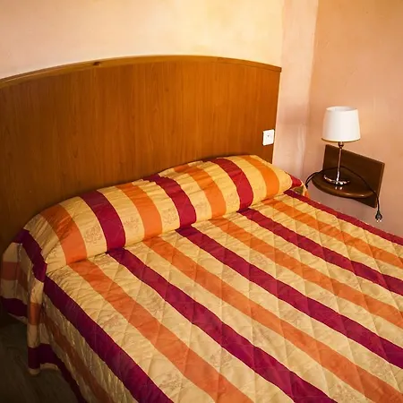 Отель Hotel Athena