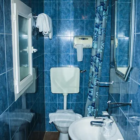 Отель Hotel Athena 3*