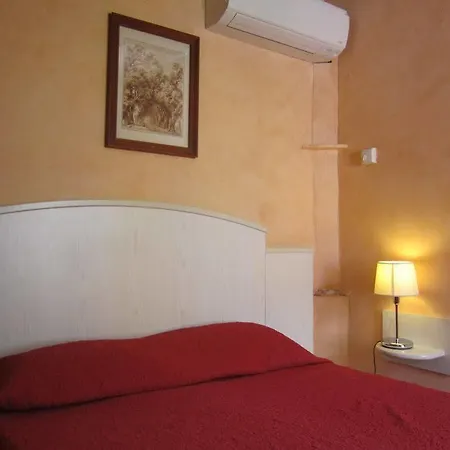 Отель Hotel Athena